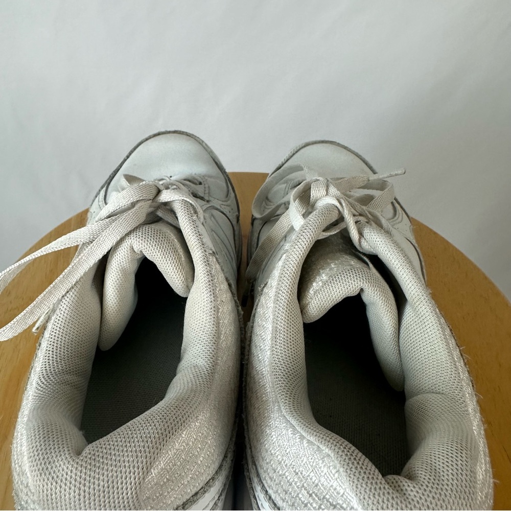New Balance White Sneakers - Picture 5 of 6